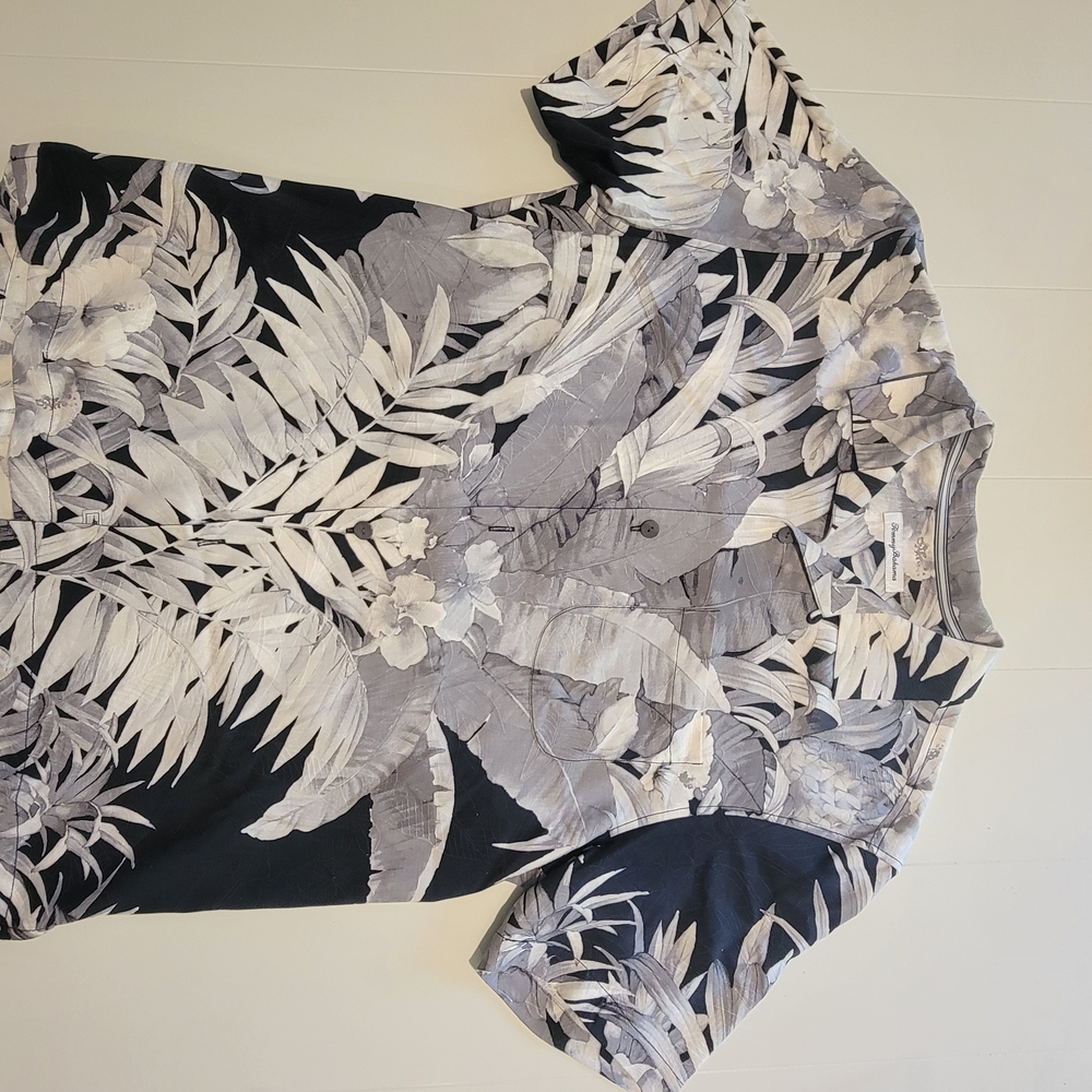 Tommy Bahama Monochrome Floral Shirt